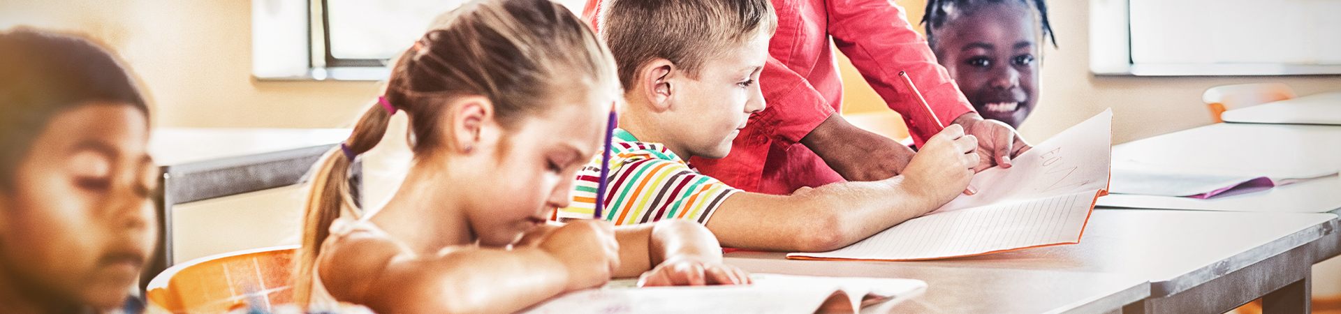 bambini a scuola