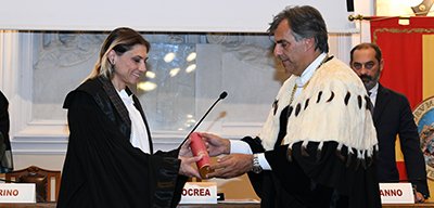 Conferito il Dottorato di Ricerca Honoris Causa in Scienze Chimiche alla dott.ssa Sara Farnetti