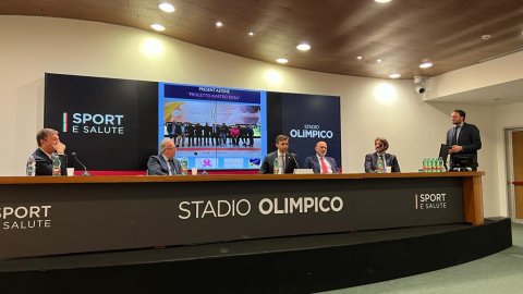 Presentato allo stadio Olimpico "Nastro Rosa", progetto sportivo di riabilitazione per le donne operate di tumore al seno