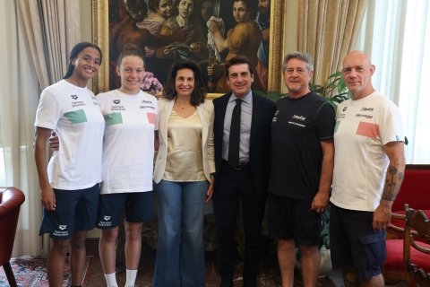 Nazionale giovanile di nuoto, allenamenti  alla Cittadella in vista degli Europei di Vilnius e delle Olimpiadi, la Rettrice incontra il Presidente della FIN Sicilia e il responsabile  tecnico delle nazionali giovanili