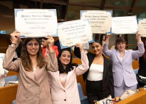 Premio "America Giovani per il talento universitario" alla dott.sse Crisalli, Gagliardo, Mollura e Scopelliti